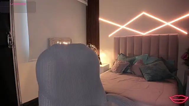 Veronicalanx1 online show from 03/02/26, 11:50