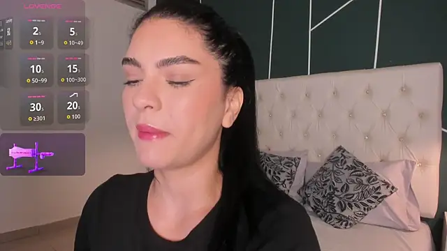 Veronicalanx1 online show from 12/04/25, 11:20