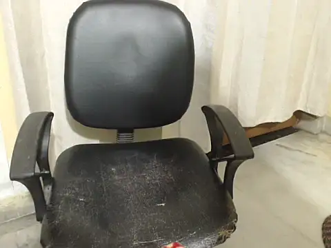 HOT CHILLY online show from 12/01/25, 06:42