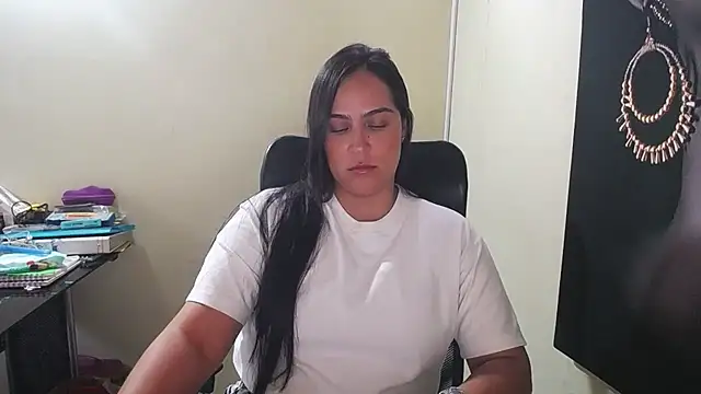 kendall 52 online show from 03/03/26, 02:46