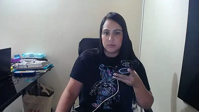 kendall 52 online show from 02/18/25, 02:16