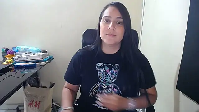 kendall 52 online show from 02/18/25, 06:15