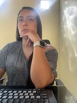 kendall 52 online show from 03/16/26, 02:53