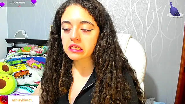 AshleyKim  online show from 11/15/25, 12:25