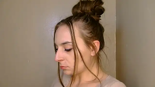 Snapshot of superrnovaaa777 chatting on 01/18/25, 04:48 superrnovaaa777 online show from 01/18/25, 04:48