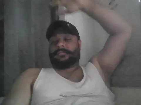 Snapshot of Indersaini148 chatting on 05/19/26, 10:11 Indersaini148 online show from 05/19/26, 10:11