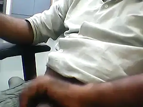 hotdikforu online show from 02/21/25, 12:06