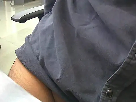 hotdikforu online show from 03/24/26, 12:05