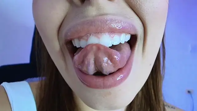 lisbet21x online show from 02/11/26, 08:20