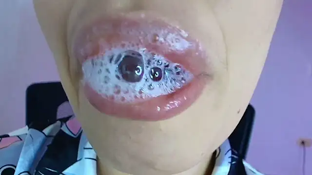 lisbet21x online show from 11/03/25, 11:14