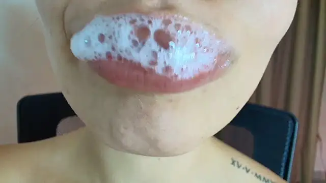 lisbet21x online show from 04/20/26, 10:55