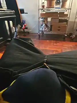 Dolceporco19 online show from 11/20/25, 02:29