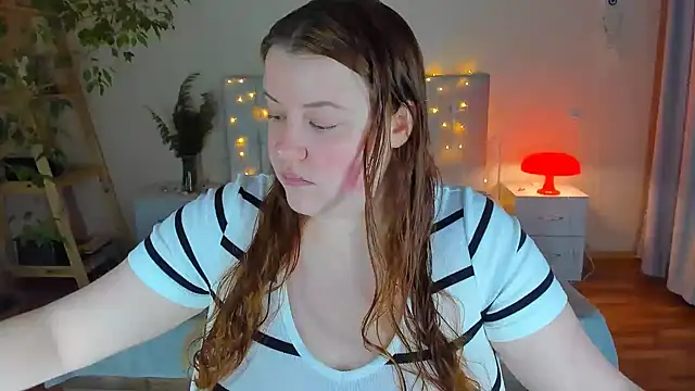 PolinaSalvatore online show from 10/29/25, 02:16