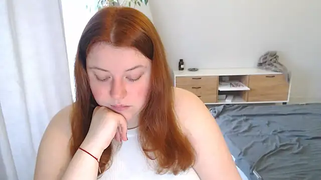 Snapshot of PolinaSalvatore chatting on 04/22/26, 12:45 PolinaSalvatore online show from 04/22/26, 12:45