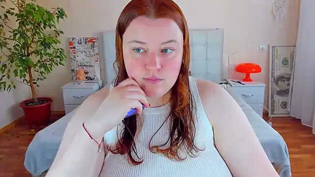 Snapshot of PolinaSalvatore chatting on 04/28/26, 02:32 PolinaSalvatore online show from 04/28/26, 02:32