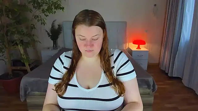 PolinaSalvatore online show from 10/01/25, 02:10