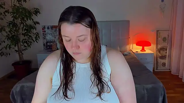 PolinaSalvatore online show from 07/21/26, 06:42