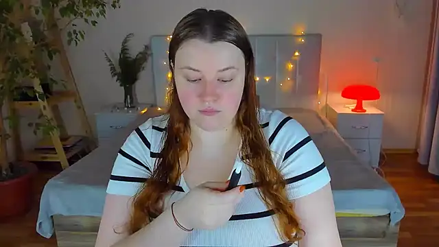 PolinaSalvatore online show from 11/14/25, 04:21