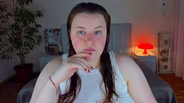 PolinaSalvatore online show from 07/03/26, 05:30