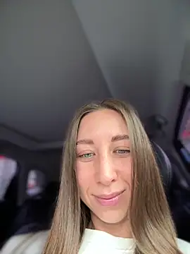 EvaCatt online show from 04/03/26, 03:35