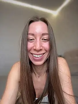 EvaCatt online show from 03/25/26, 03:39