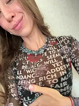 EvaCatt online show from 02/04/26, 03:23