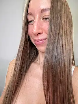 EvaCatt online show from 03/04/26, 03:36