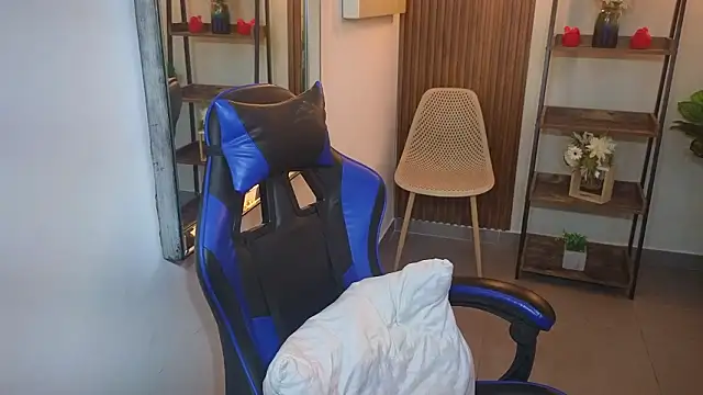 Kenya--Buhle online show from 03/25/26, 11:20