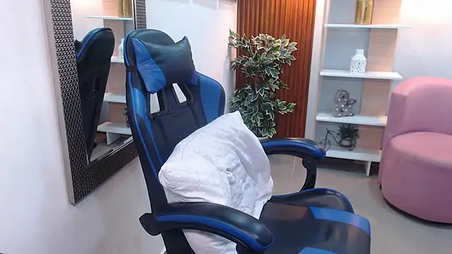 Kenya--Buhle online show from 09/20/25, 11:15