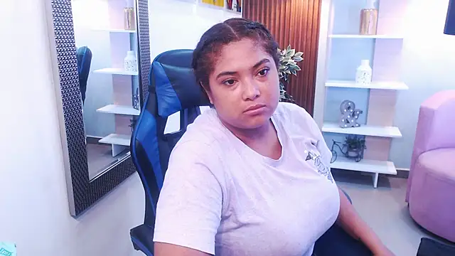 Kenya--Buhle online show from 09/18/25, 11:24