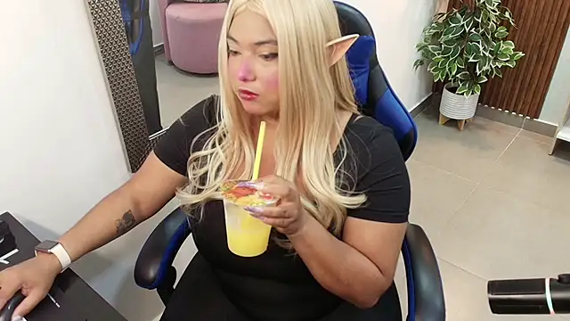 Kenya--Buhle online show from 10/14/25, 11:11