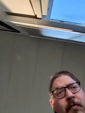 Snapshot of yes_yes_yes_yes_ chatting on 01/12/25, 08:47 yes yes yes yes online show from 01/12/25, 08:47