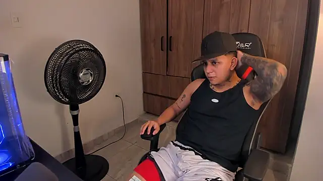 Jake simons online show from 04/25/26, 09:45