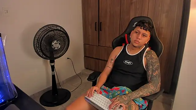 Jake simons online show from 04/24/26, 09:33