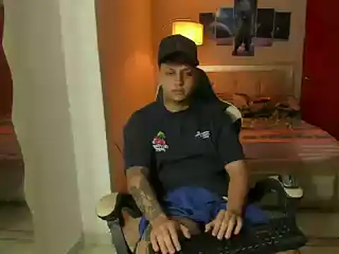 Snapshot of Jake_simons chatting on 02/26/25, 03:57 Jake simons online show from 02/26/25, 03:57
