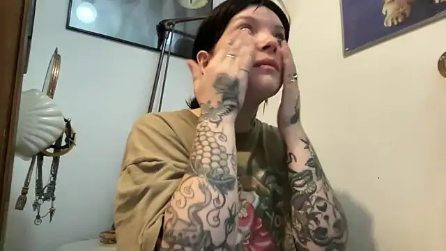 SweetMaisie online show from 09/25/25, 06:47