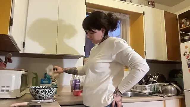 SweetMaisie online show from 11/25/25, 12:22