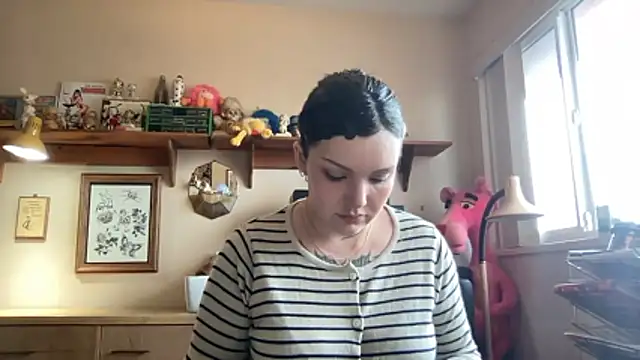 SweetMaisie online show from 02/06/26, 09:00