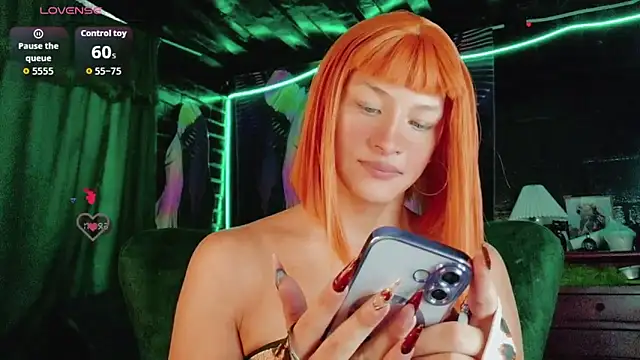 Summer XO online show from 04/07/26, 10:33