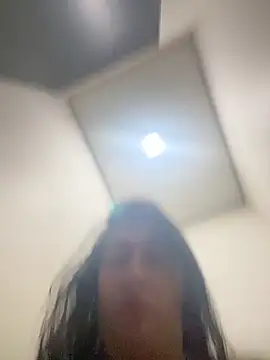 andreaisis2 online show from 04/10/26, 06:37