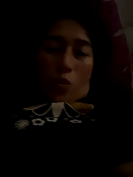 andreaisis2 online show from 11/25/25, 01:55