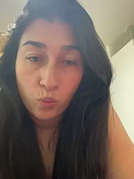 Snapshot of andreaisis2 chatting on 01/10/25, 09:31 andreaisis2 online show from 01/10/25, 09:31
