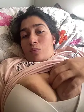 andreaisis2 online show from 06/17/26, 06:51