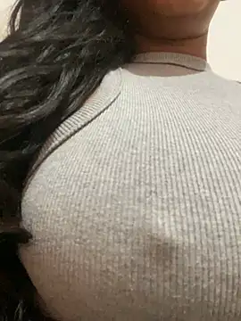 Snapshot of bea3liz chatting on 01/25/25, 04:13 bea3liz online show from 01/25/25, 04:13