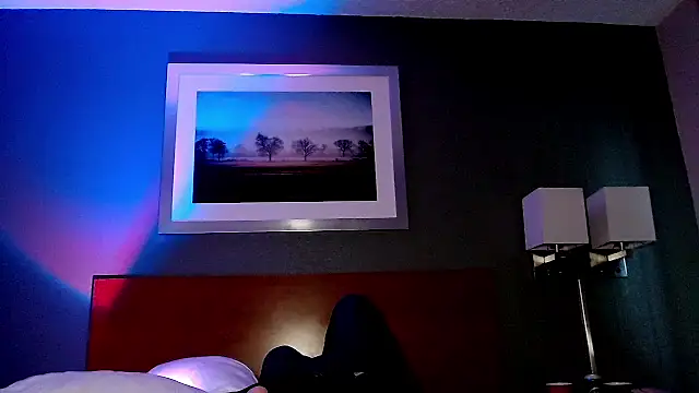 Snarfle82 online show from 12/18/25, 05:28