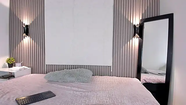 Zafiiraa online show from 01/10/26, 03:35