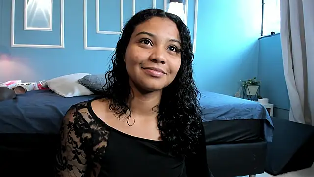 Zafiiraa online show from 04/03/26, 03:51