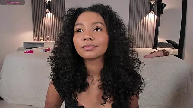 Zafiiraa online show from 05/28/26, 03:25