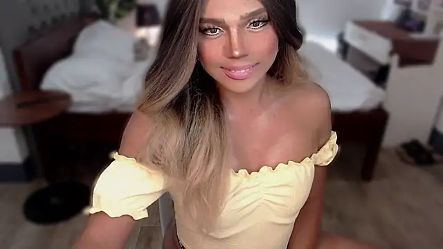 Snapshot of liaa_lurrecams chatting on 07/09/26, 09:21 liaa lurrecams online show from 07/09/26, 09:21