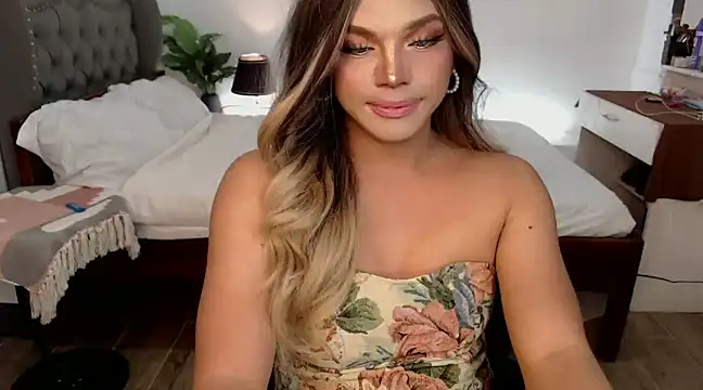 Snapshot of liaa_lurrecams chatting on 01/22/25, 02:35 liaa lurrecams online show from 01/22/25, 02:35